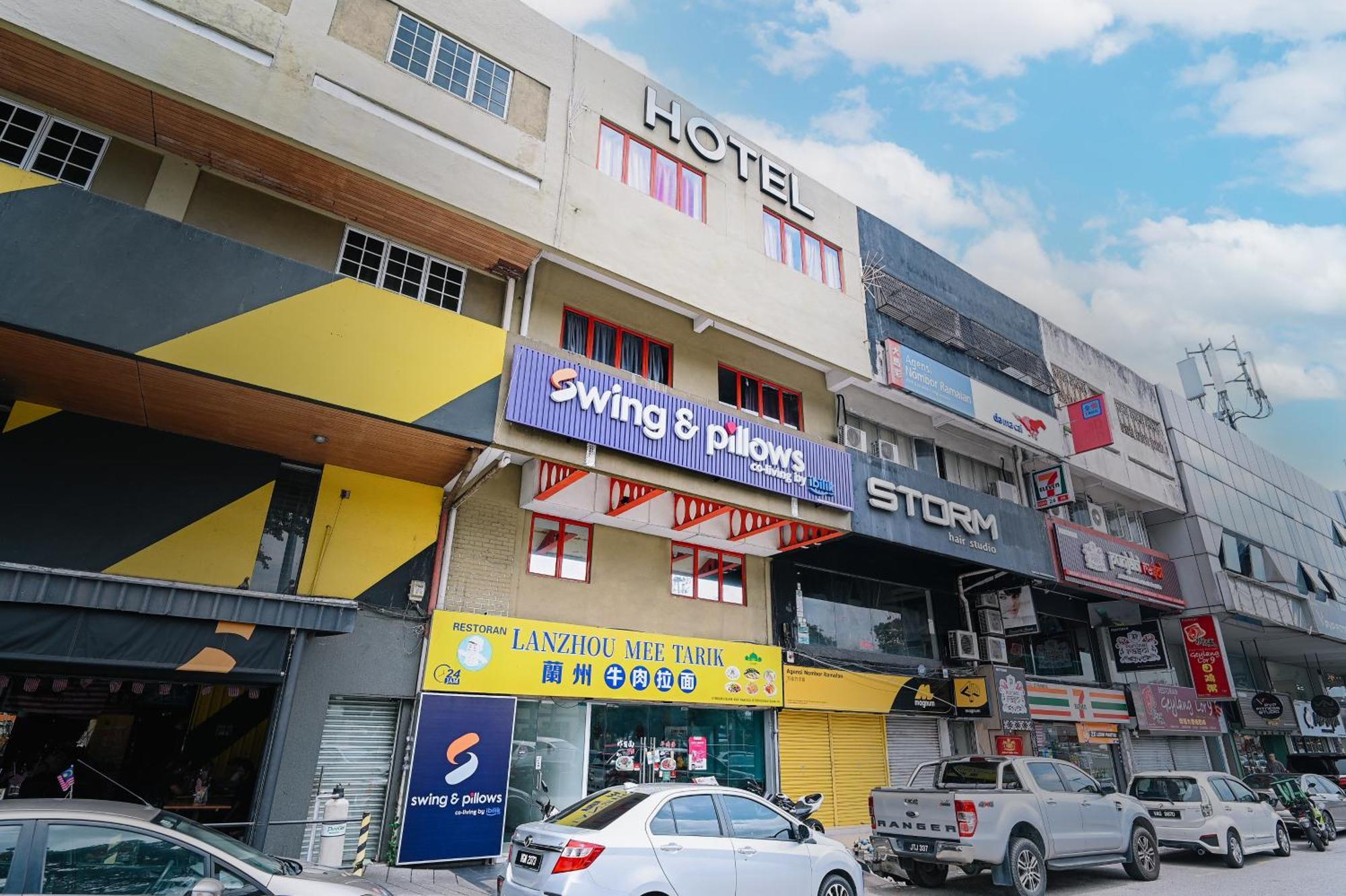Swing & Pillows - Pj Ss2 Petaling Jaya Zewnętrze zdjęcie